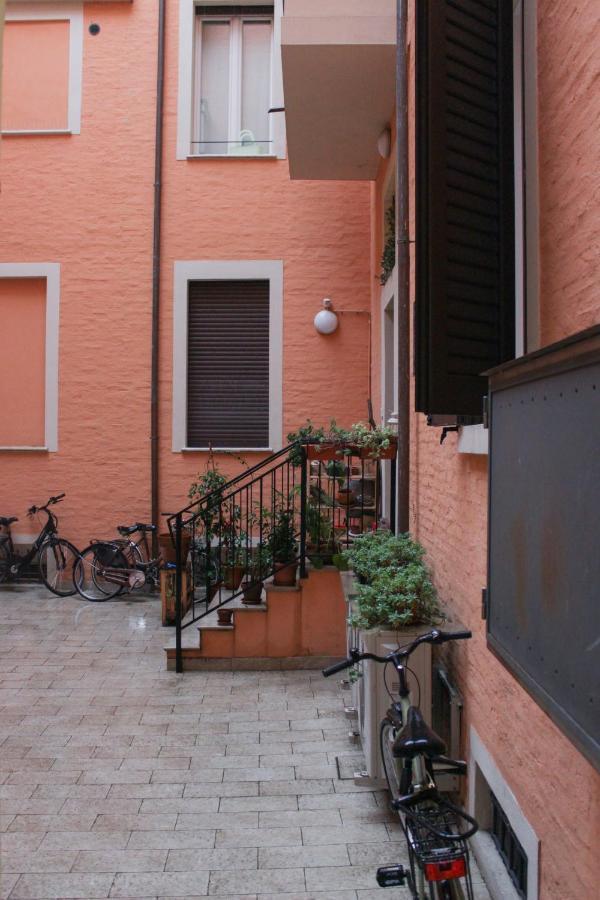 Casa Agape Mazzini-Sant'Orsola Apartman Bologna Kültér fotó